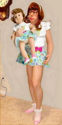 girl_and_doll
Keywords: fetish;crossdresser;cd;petticoat;tranny;trans;tgirl;sissy;shemale;transexual;transvestite;drag