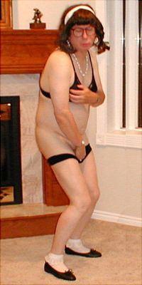 panties and bra
Keywords: fetish;crossdresser;cd;petticoat;tranny;trans;tgirl;sissy;shemale;transexual;transvestite;drag