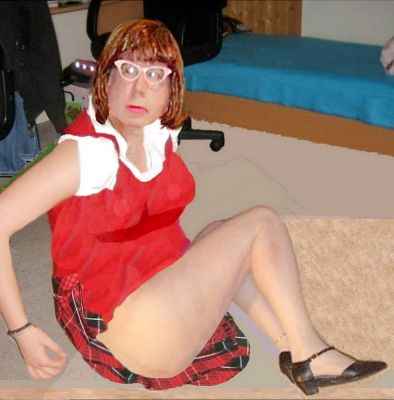 short skirt
Keywords: fetish;crossdresser;cd;petticoat;tranny;trans;tgirl;sissy;shemale;transexual;transvestite;drag