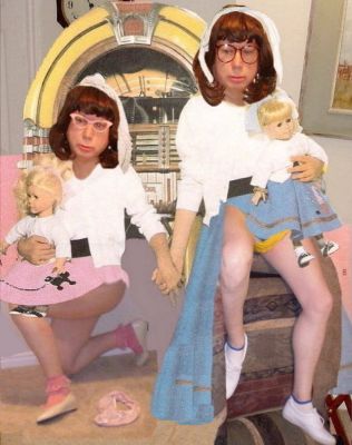 poodle skirts and dolls
Keywords: stockings bra cd cotton crossdresser cute effeminate feminine girlie girly heels legs miniskirt knickers panties underwear undies upskirt pretty transvestite