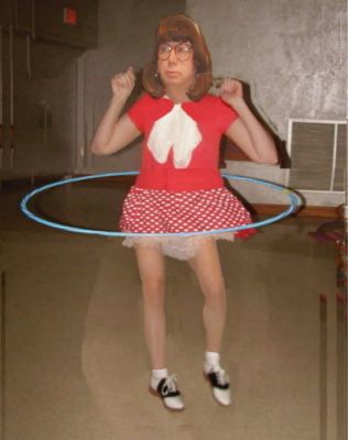 hula hoop
Keywords: bobby socks saddle shoes poodle skirt