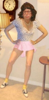 peggy sue
Keywords: stockings bra cd cotton crossdresser cute effeminate feminine girlie girly heels legs miniskirt knickers panties underwear undies upskirt pretty transvestite