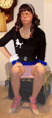 poodle skirt sissy socks
Keywords: bobby socks saddle shoes poodle skirt ankle